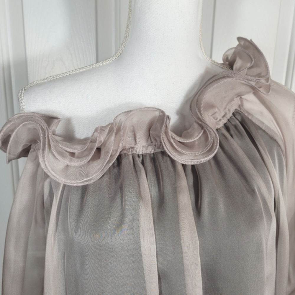 NWT Ryu Mauve Ruffled Neck Flowy Tunic Long Top Blouse w/ Black Floral Lace - Picture 6 of 17